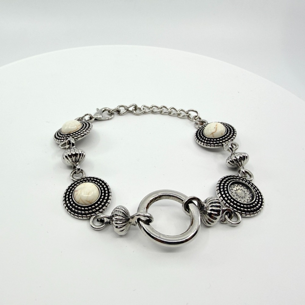 VTG Southwestern Silver Tone White Faux Howlite Turquoise Link Bracelet Retro